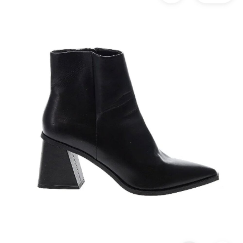 BP Retro Heeled Black Ankle Boot